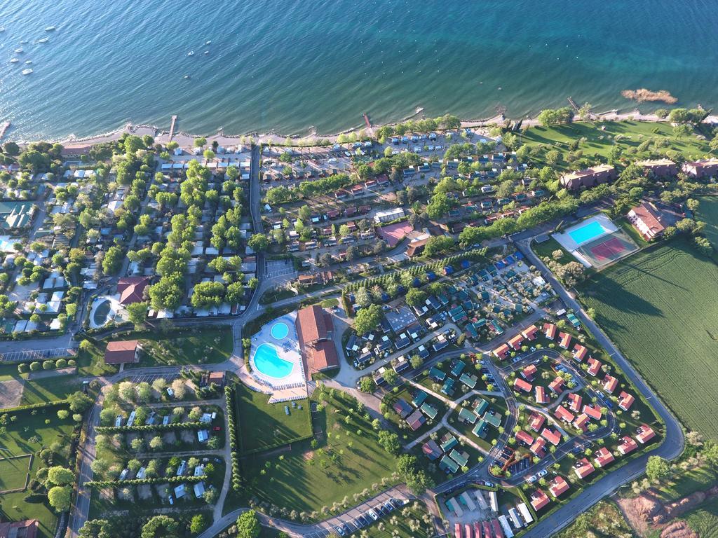 Camping Piantelle Moniga del Garda ภายนอก รูปภาพ