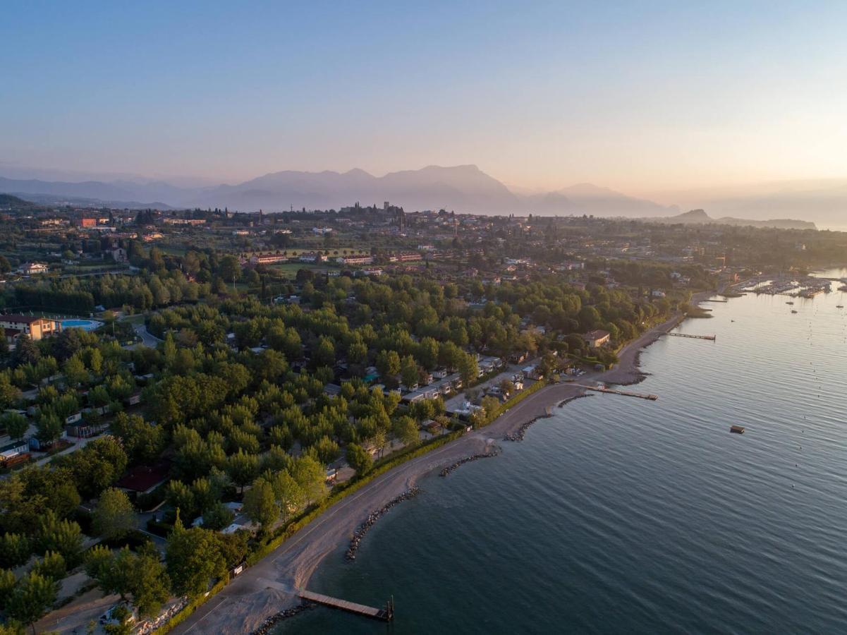 Camping Piantelle Moniga del Garda ภายนอก รูปภาพ