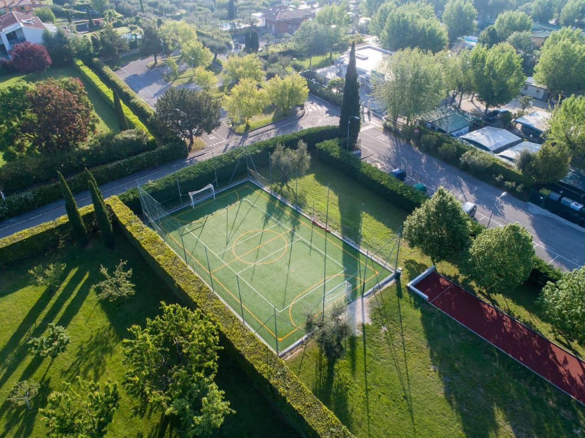 Camping Piantelle Moniga del Garda ภายนอก รูปภาพ
